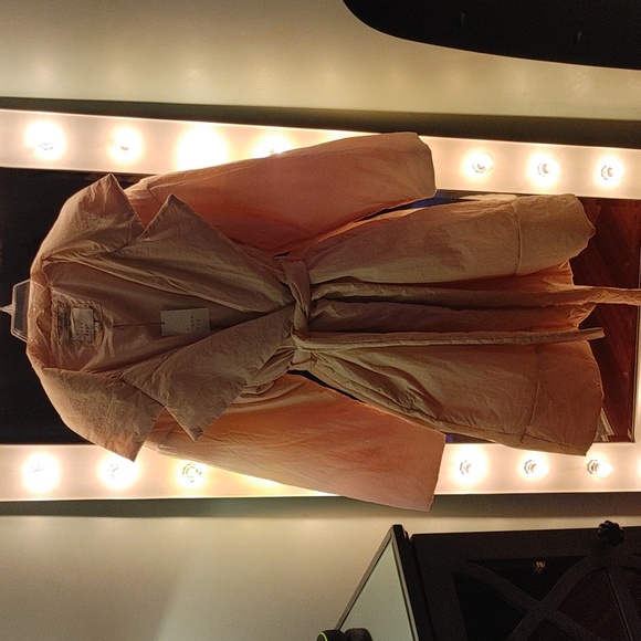 Beautiful Water Resistant Wrap Jacket! - Picture 2 of 6